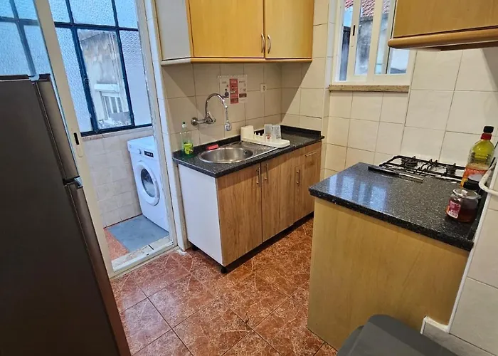 Single Luminous 리스본